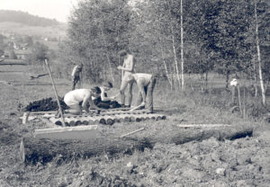 Historische Arbeit am ersten Weiher